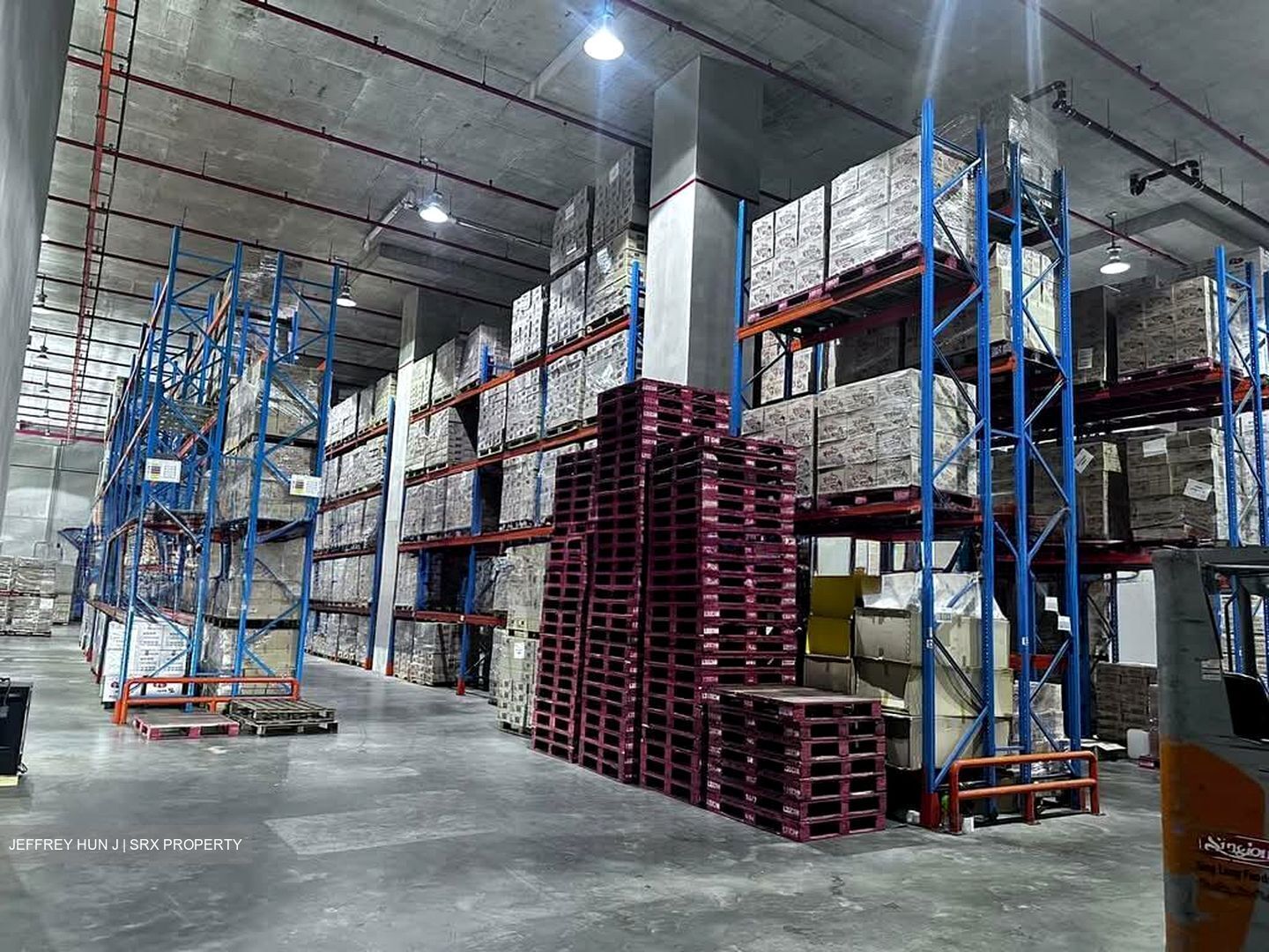 Pandan Road (D22), Warehouse #577050281